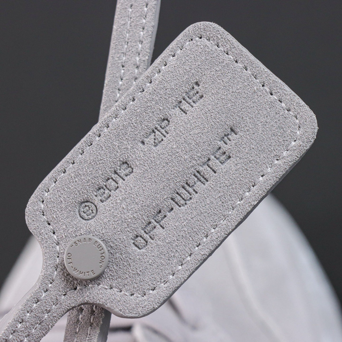 Off-White Out Of Office 'Blanc Gris For Walking' — vue 4