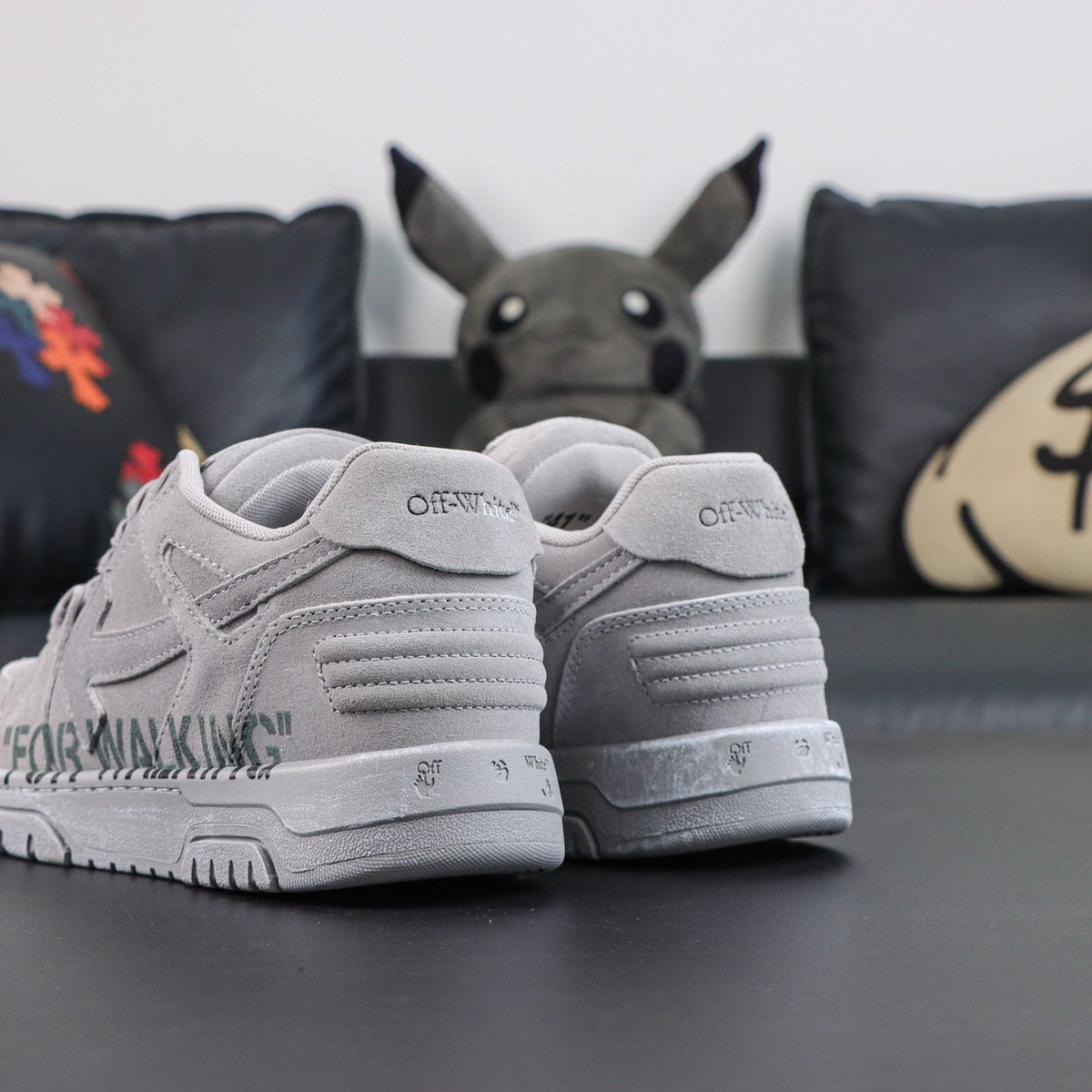Off-White Out Of Office 'Blanc Gris For Walking' — vue 15