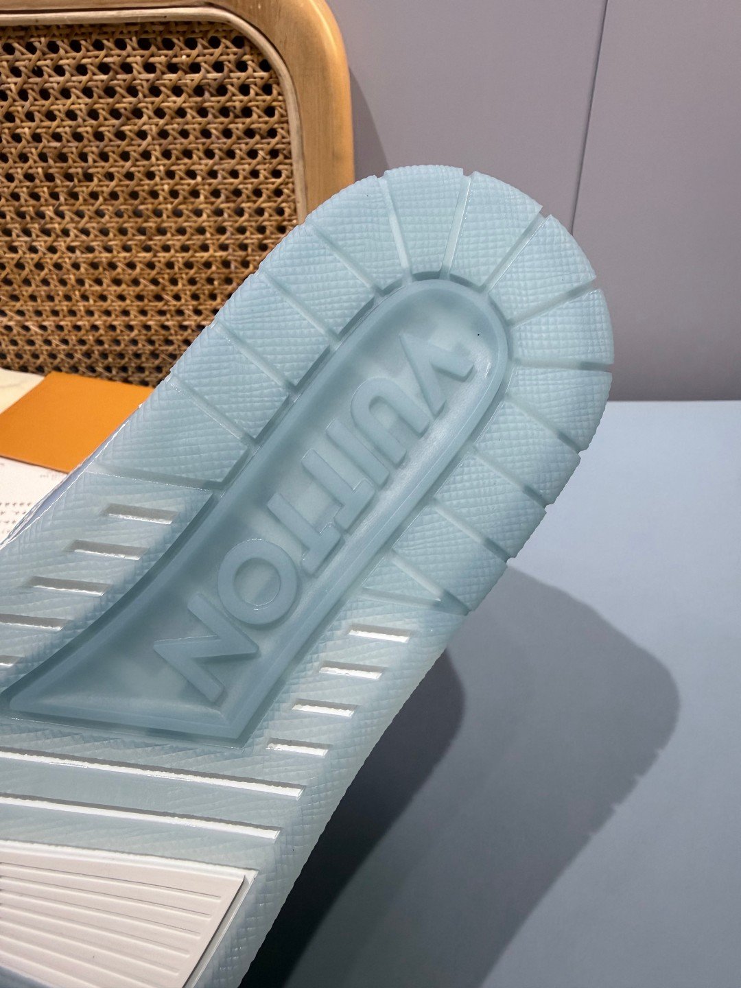 Sneakers Trainer 'Blanc Bleu Ciel' — vue 10