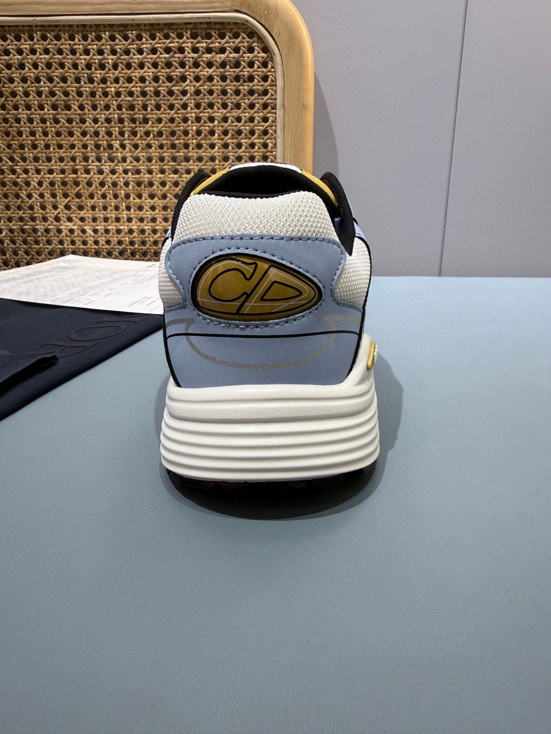 Sneakers B30 'Bleu Ciel et Jaune' — vue 9