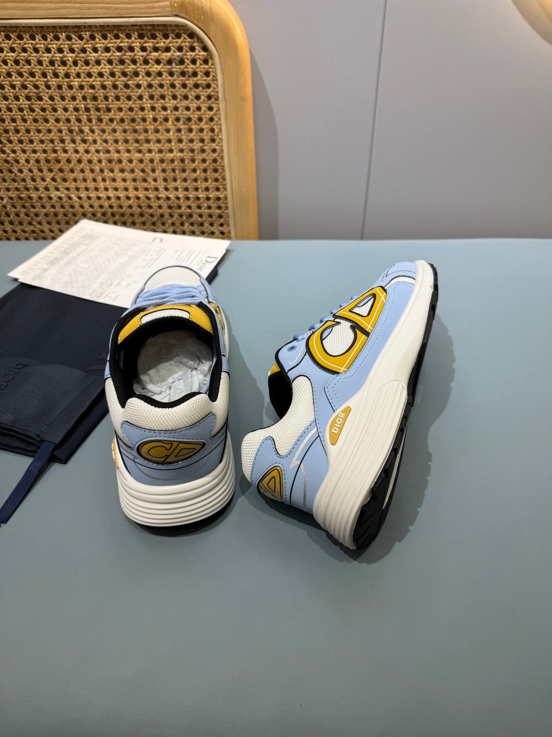 Sneakers B30 'Bleu Ciel et Jaune' — vue 14