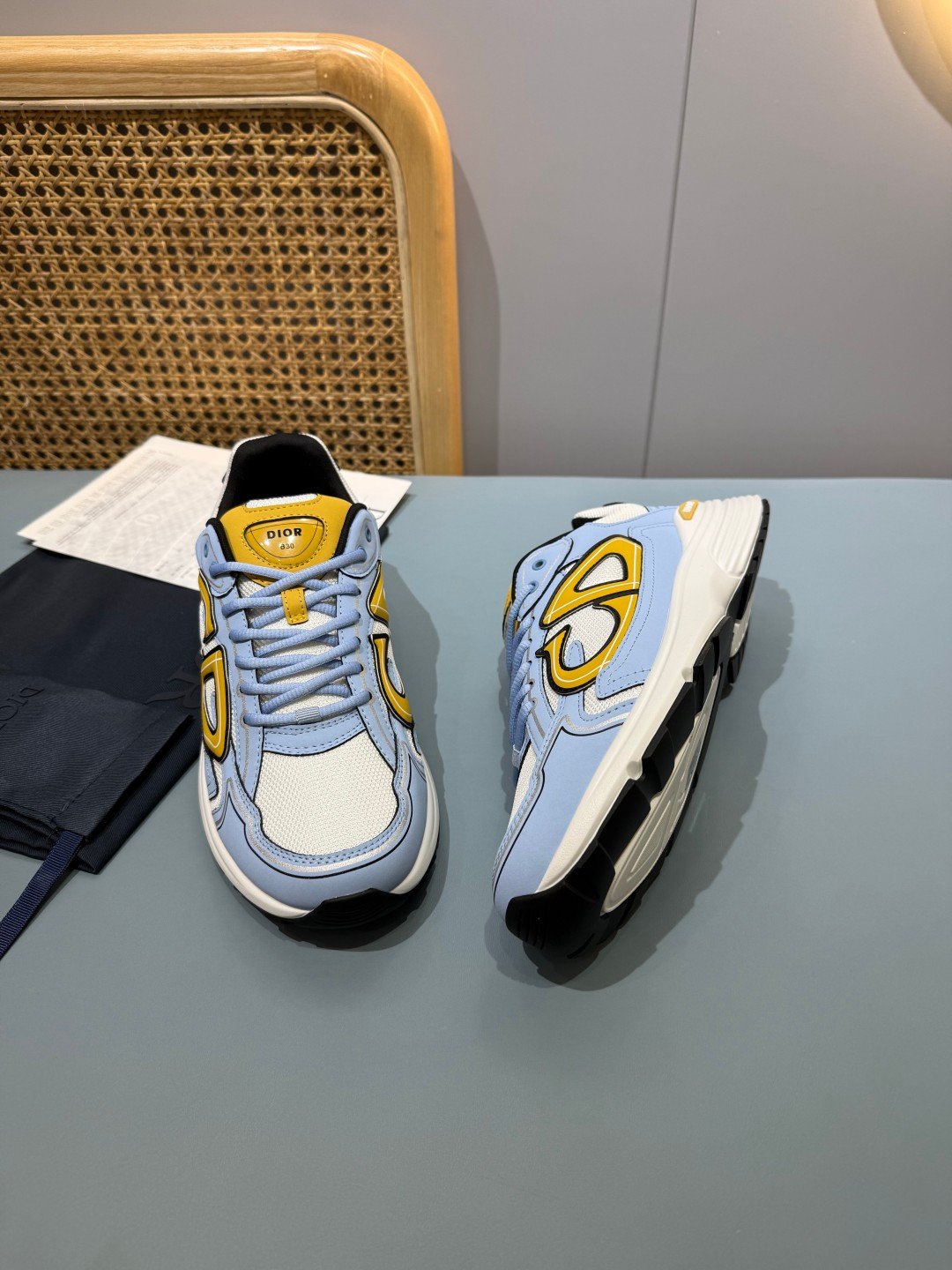 Sneakers B30 'Bleu Ciel et Jaune' — vue 16
