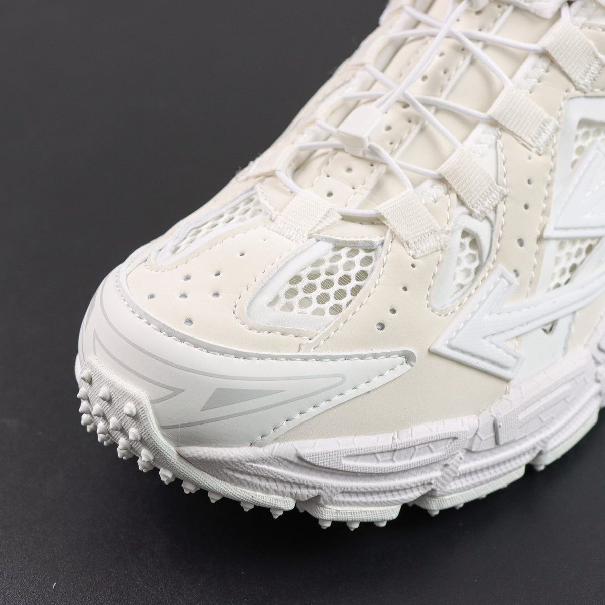 Off-White Be Right Back 'Blanc Intégral' — vue 10