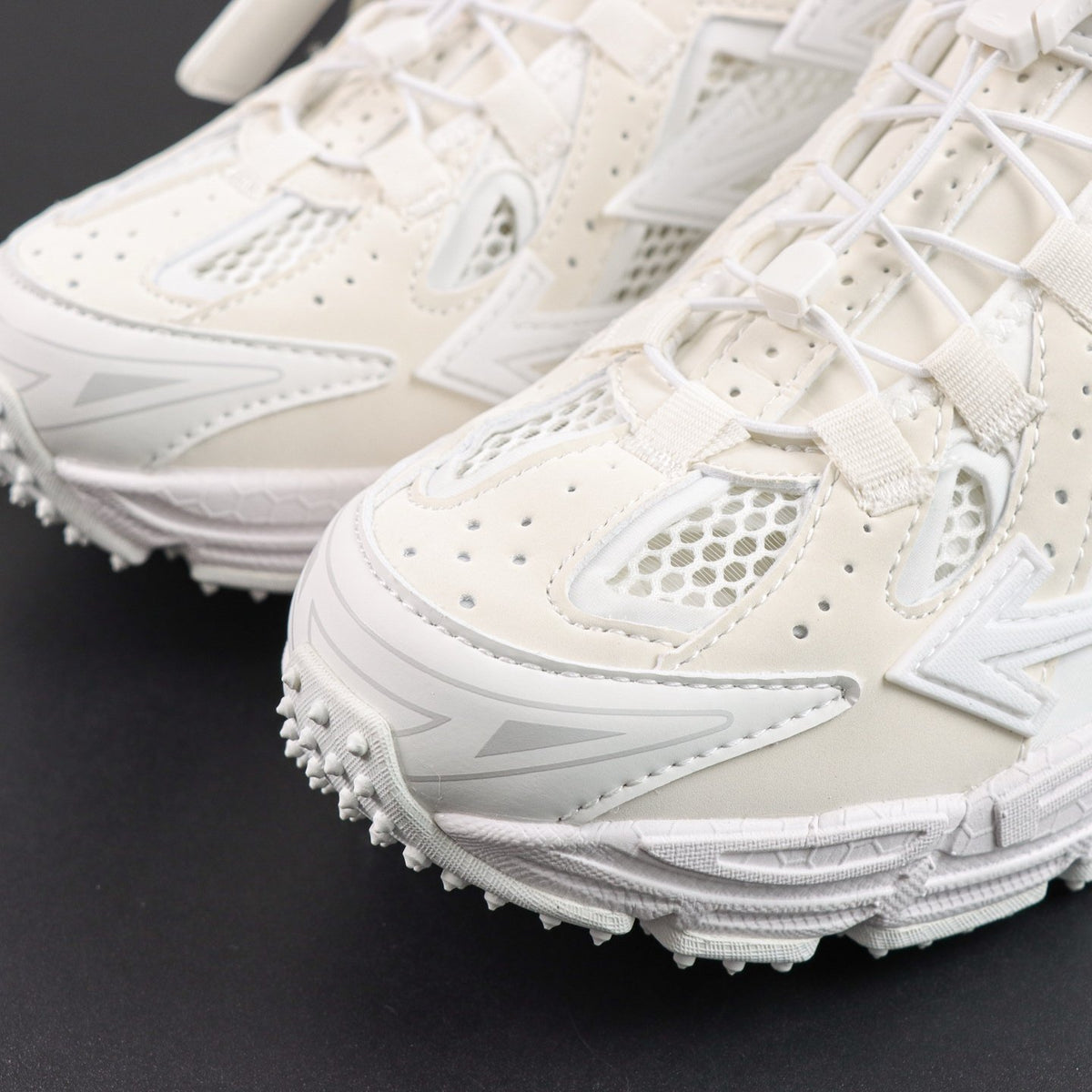 Off-White Be Right Back 'Blanc Intégral' — vue 14
