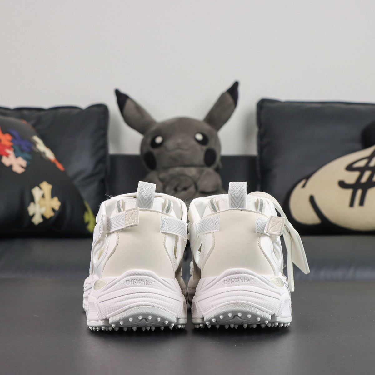 Off-White Be Right Back 'Blanc Intégral' — vue 18
