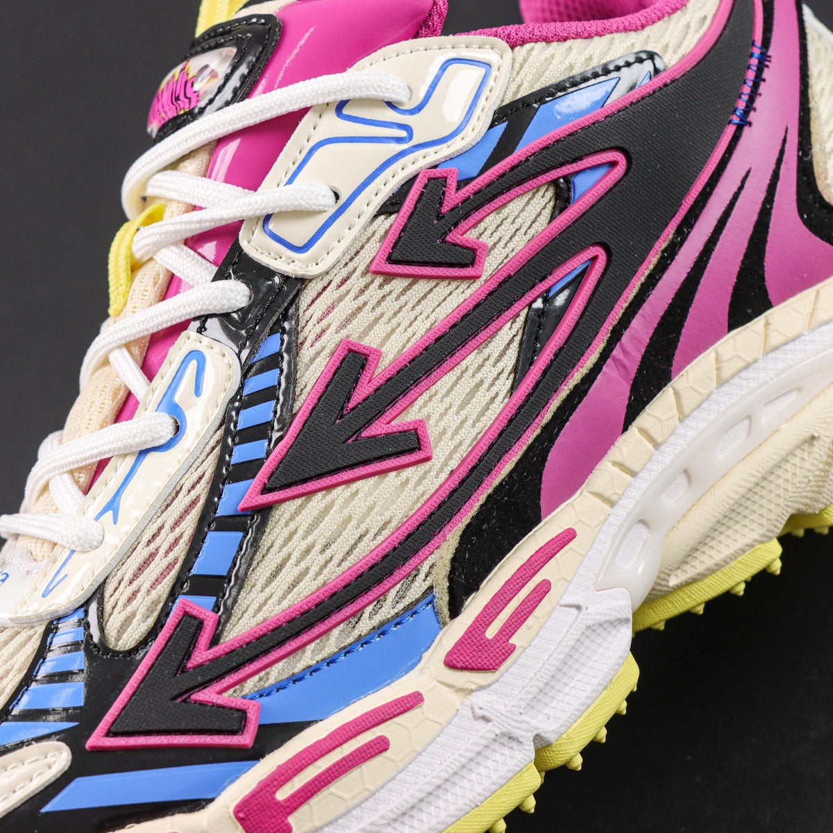 Off-White Be Right Back 'Blanc Rose Fuchsia' — vue 8