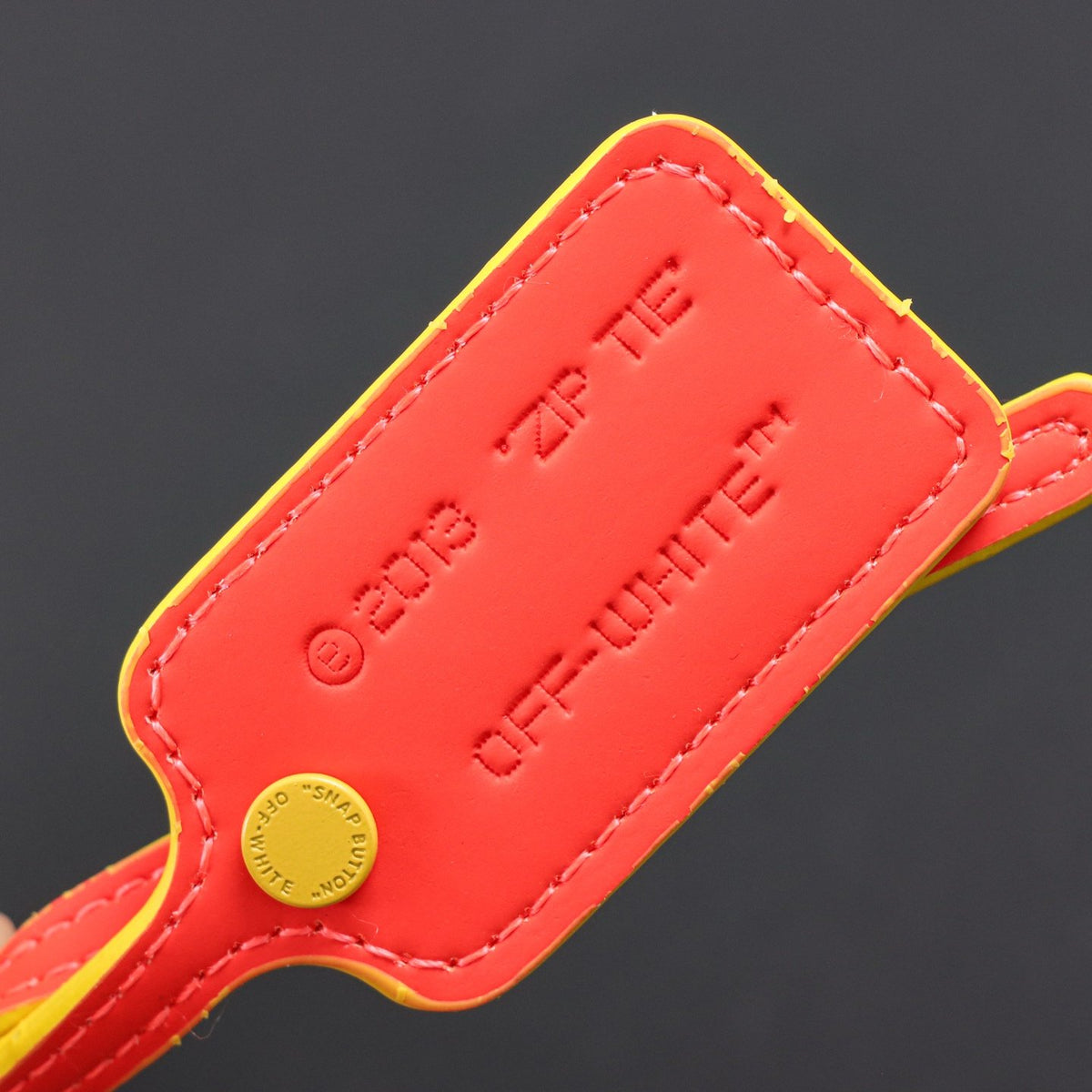 Off-White Be Right Back 'Noir Orange' — vue 2