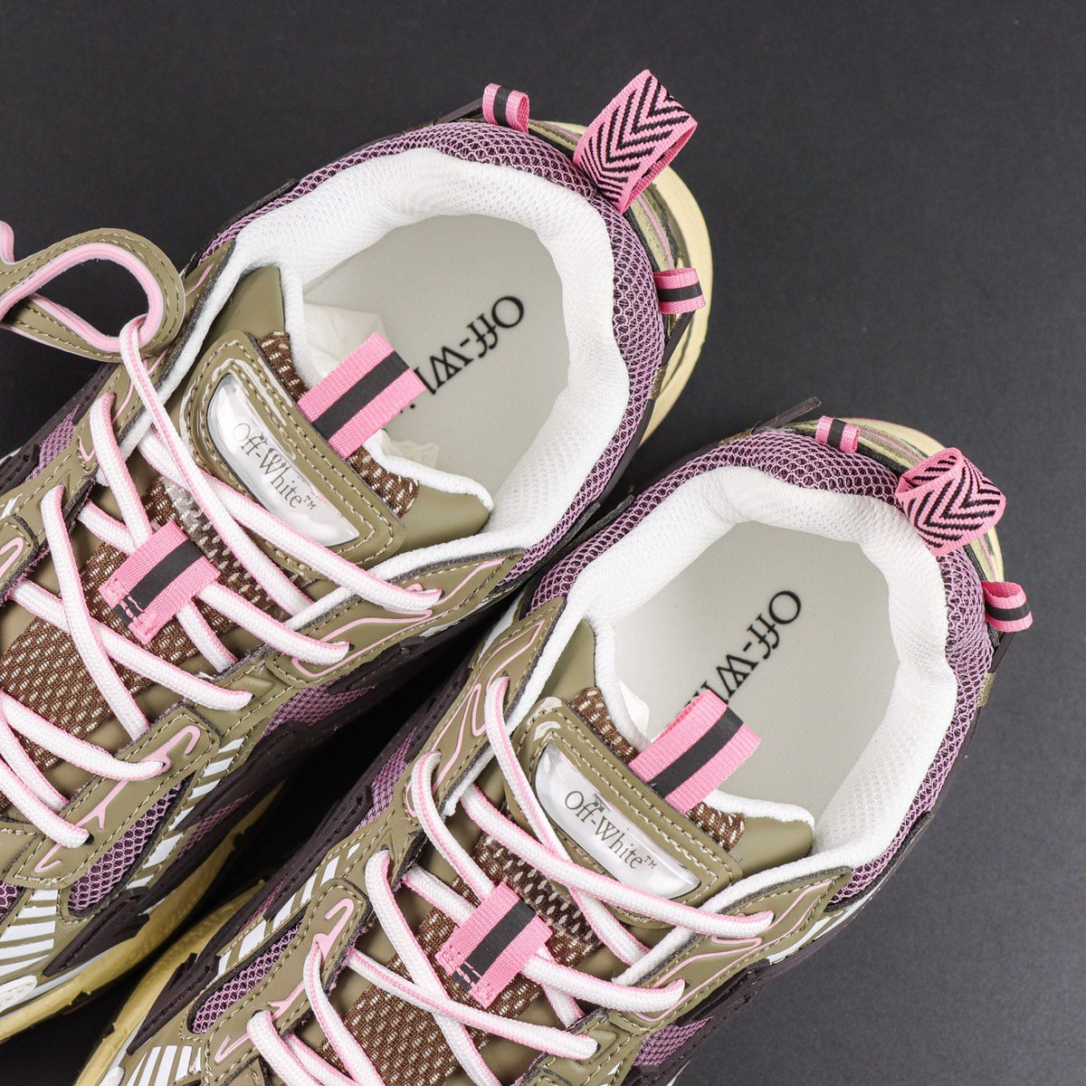 Off-White Be Right Back 'Rose Mauve' — vue 12