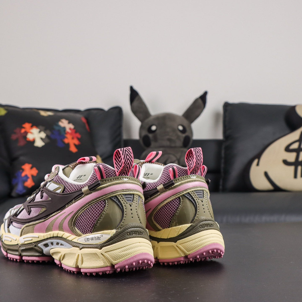 Off-White Be Right Back 'Rose Mauve' — vue 15
