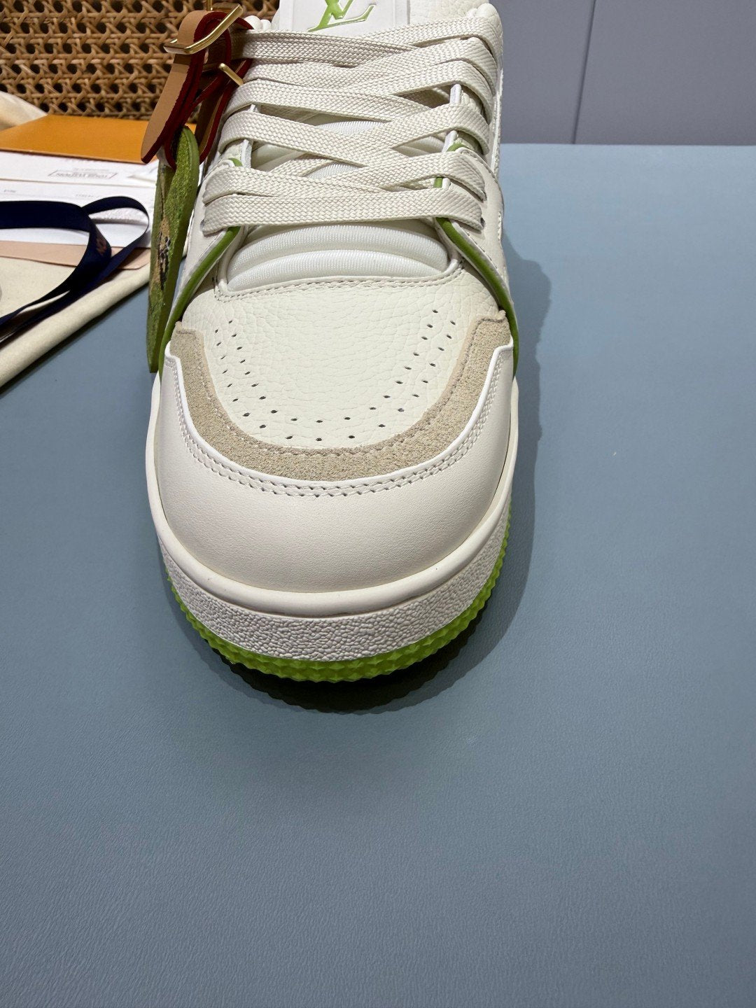Sneakers Trainer 'Blanc Vert Fluo' — vue 8