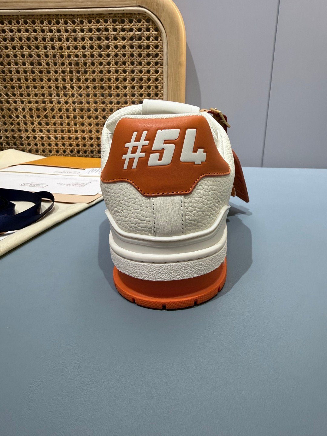 Sneakers Trainer 'Blanc Orange' — vue 9