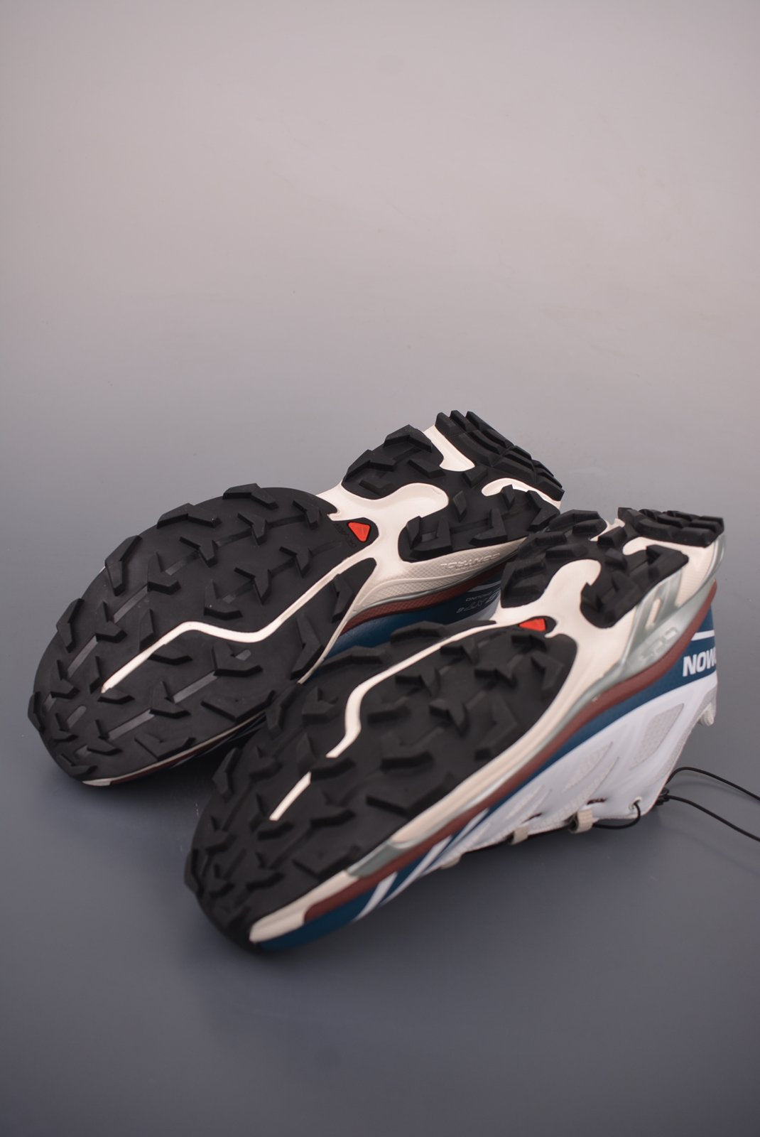 Sneakers Goodbai x XT-6 'White Blue Maroon Brown' — vue 10