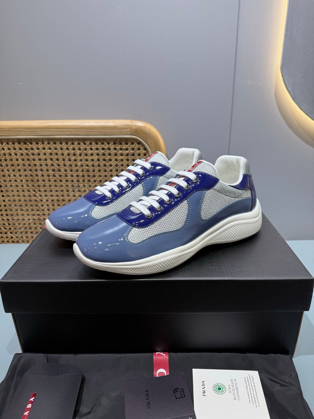 Sneakers America's Cup 'Bleu Ardoise Verni' — vue 2