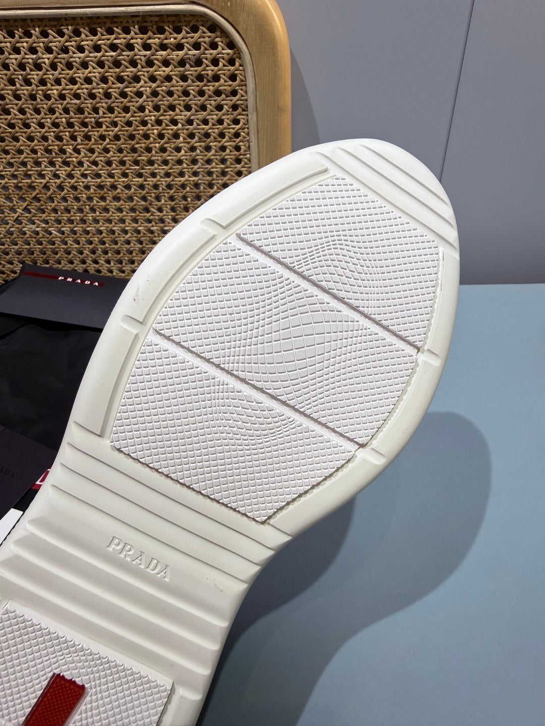 Sneakers America's Cup 'Bleu Ardoise Verni' — vue 3