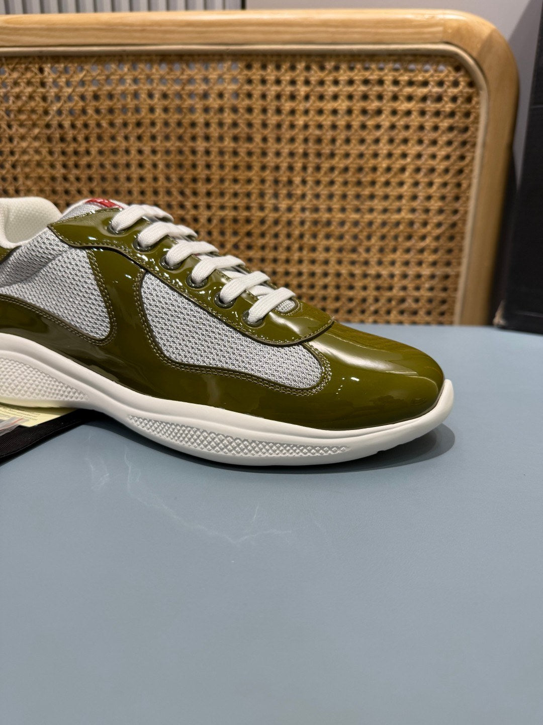 Sneakers America's Cup 'Vert Olive Verni' — vue 9