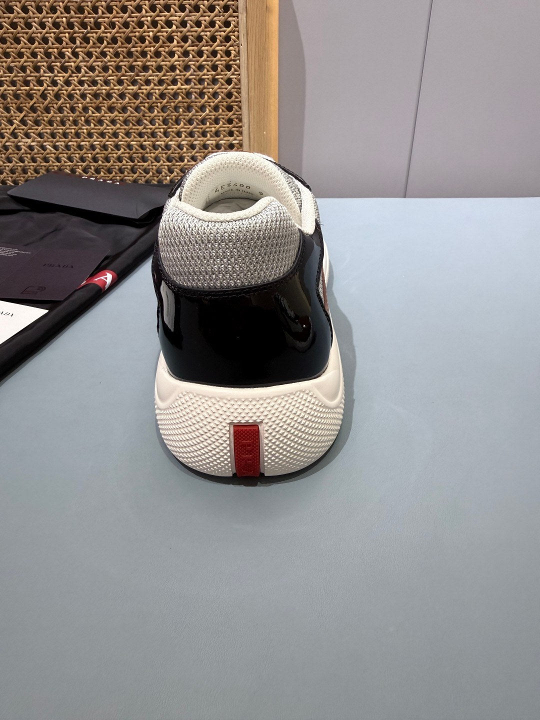 Sneakers America's Cup 'Marron Verni' — vue 6