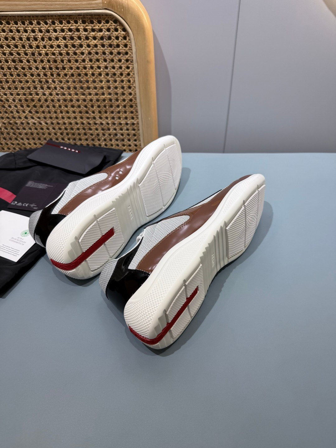 Sneakers America's Cup 'Marron Verni' — vue 12