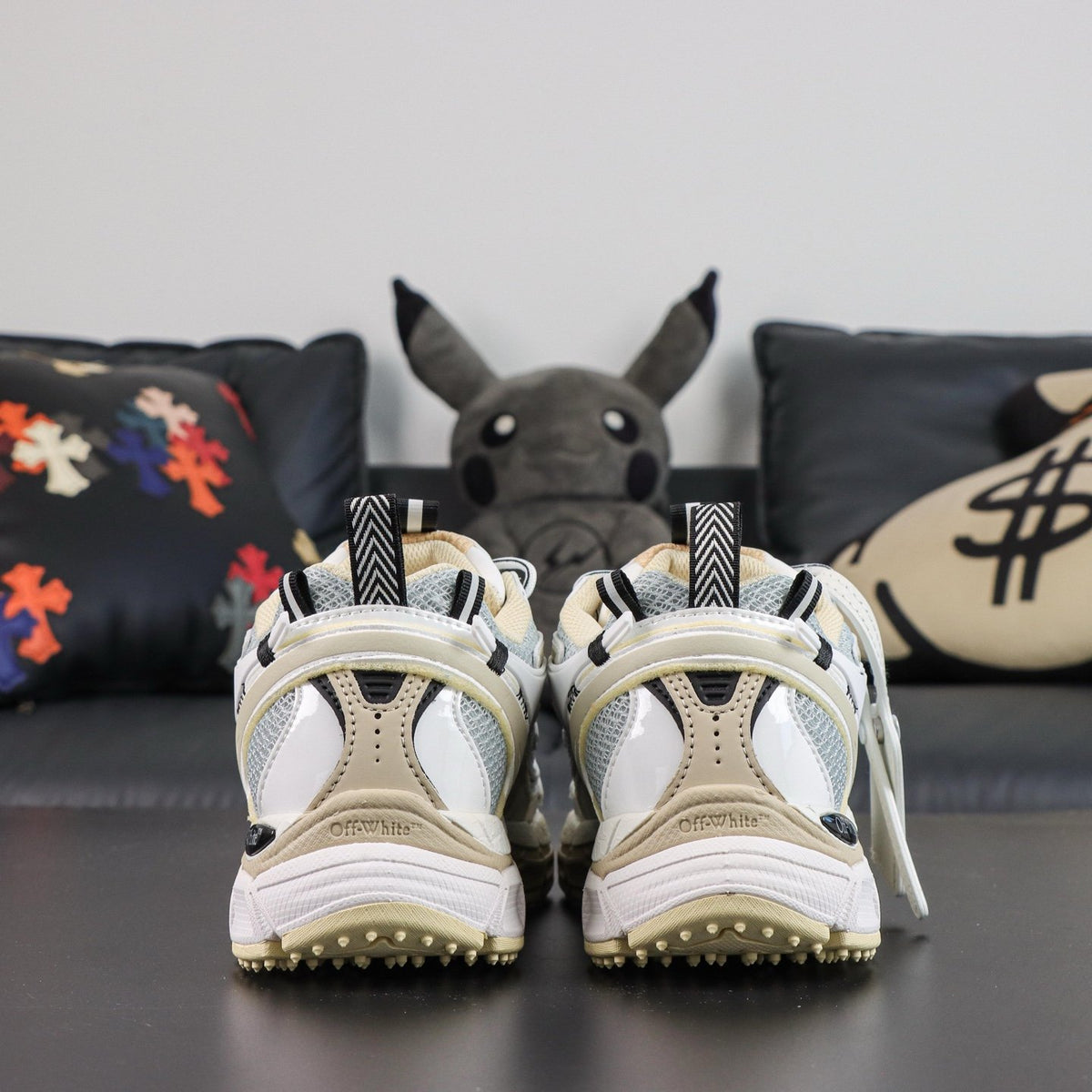 Off-White Be Right Back 'Blanc Crème Argent' — vue 18