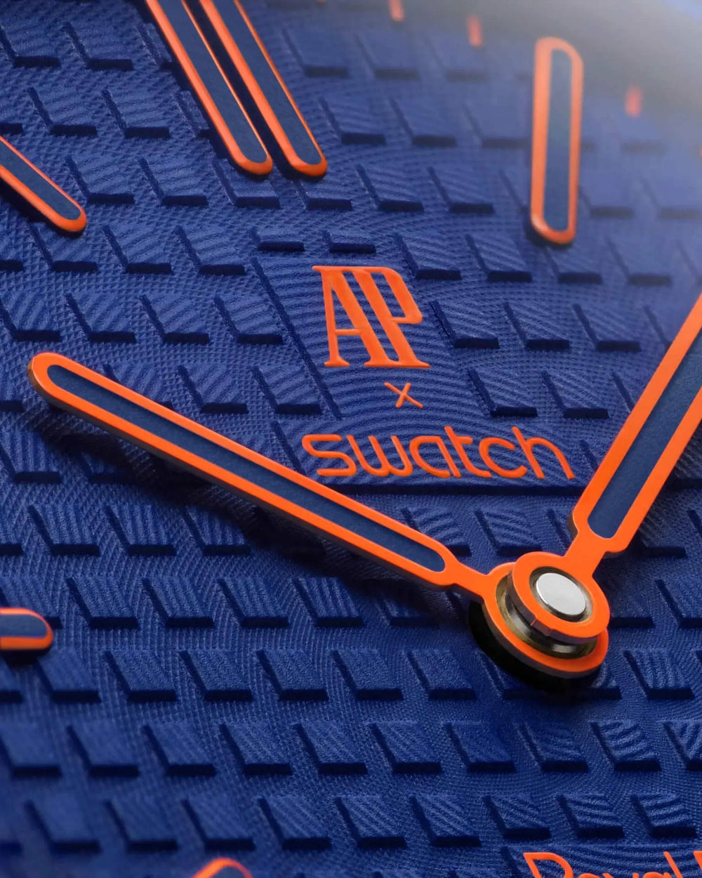 Montre Octogonale Cadran Orange — Édition Pop