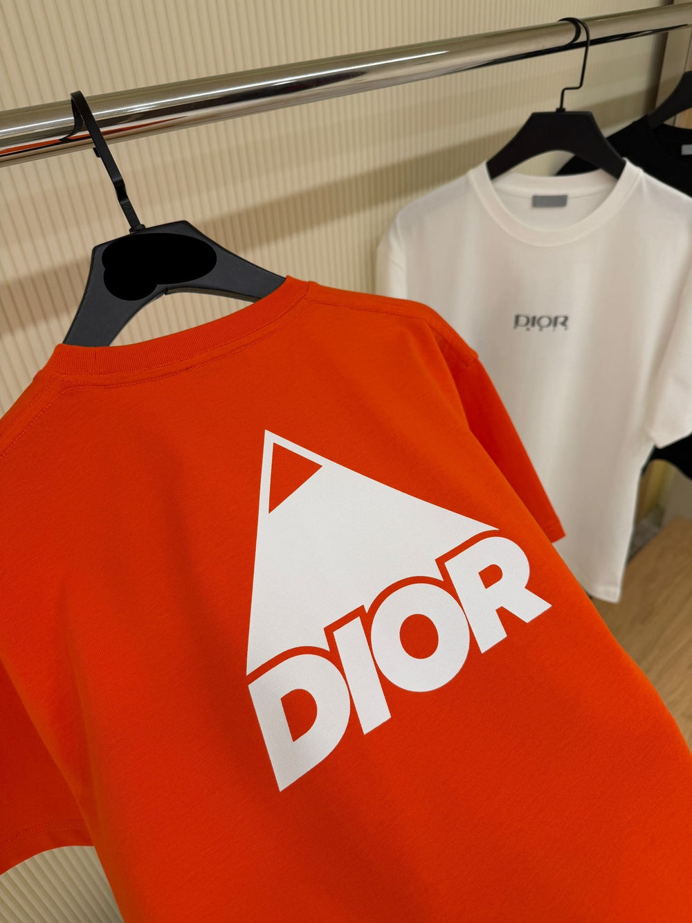 T-SHIRT WITH EMBROIDERED SIGNATURE
