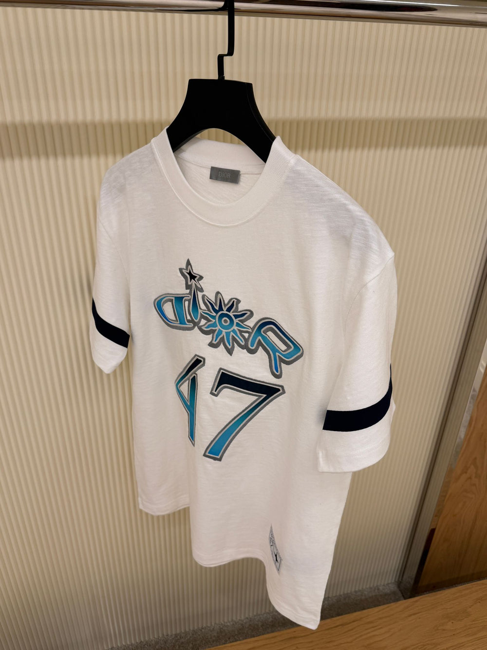 T-shirt Brodé Relief — Coton Premium Blanc