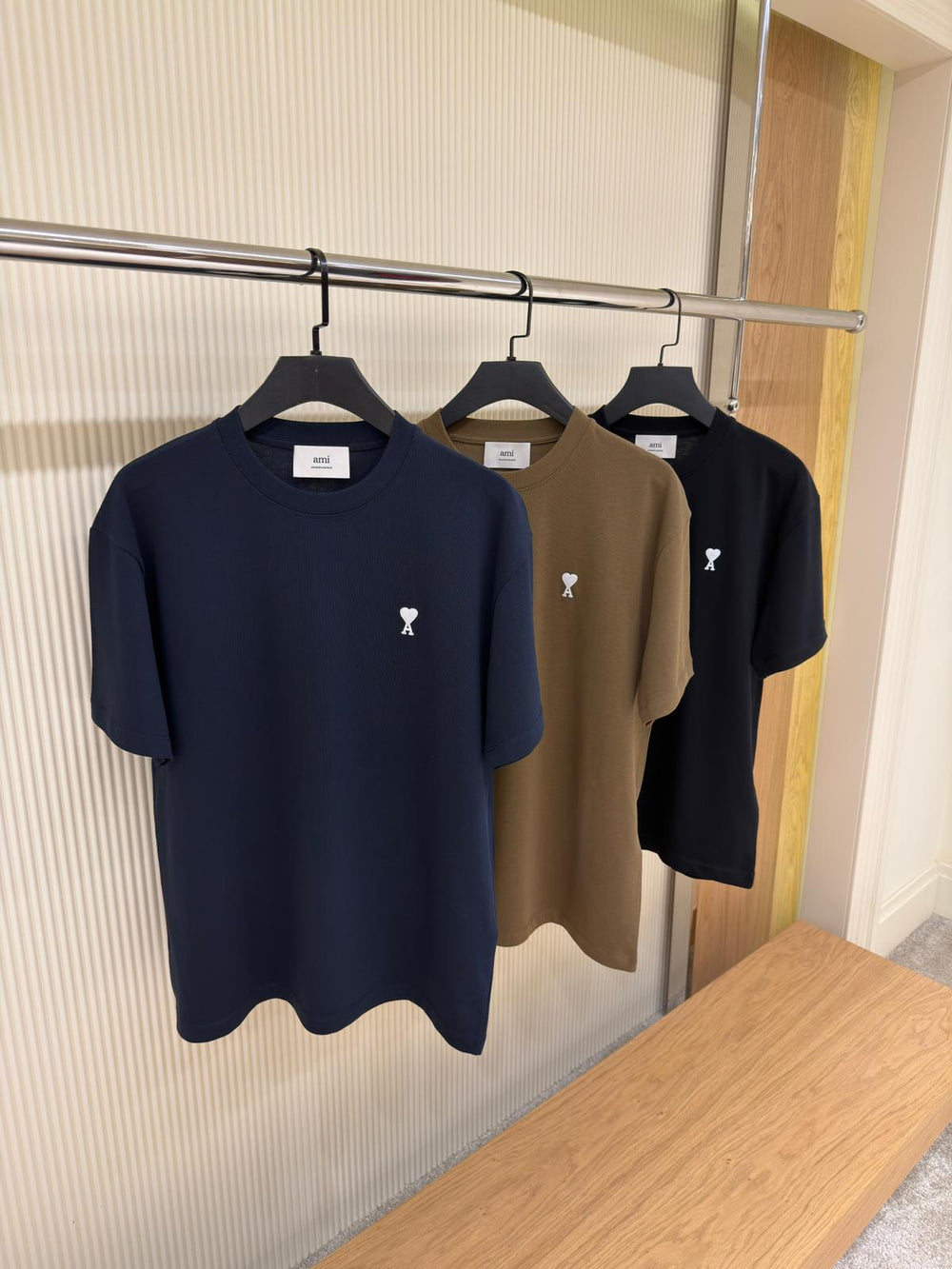T-SHIRT WITH EMBROIDERED SIGNATURE