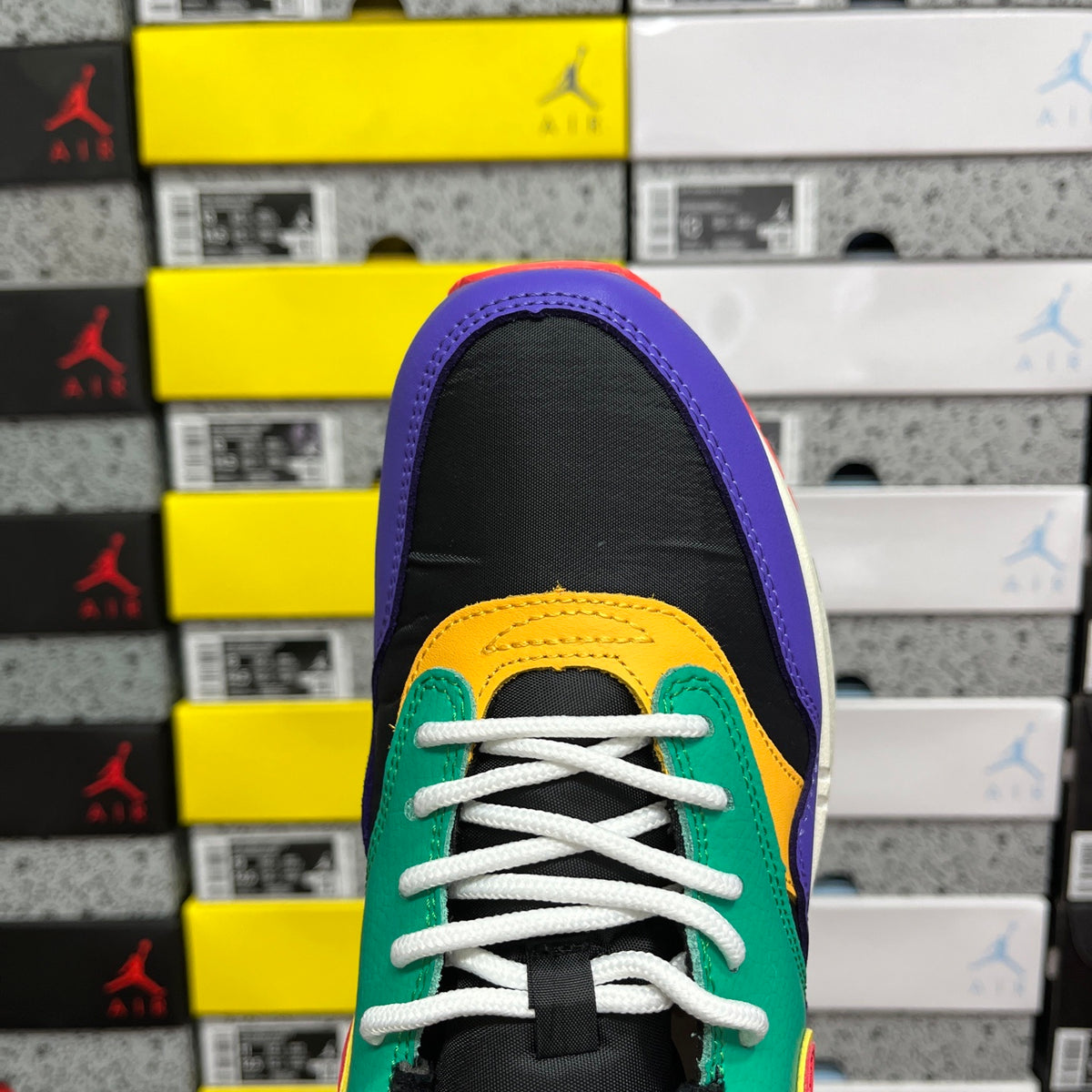 Nike Air Max 1 'Noir Vert Violet Multicolore' — vue 3