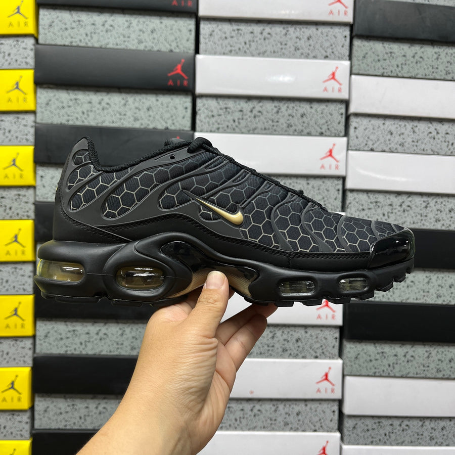 Nike Air Max Plus TN 'Noir Hexagone Or'