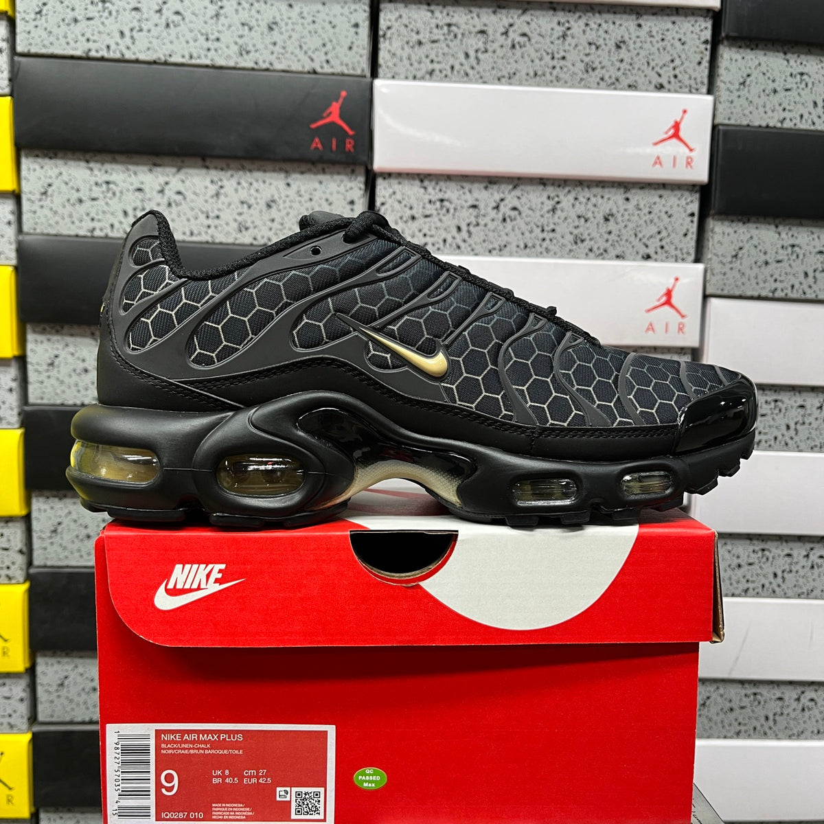 Nike Air Max Plus TN 'Noir Hexagone Or' — vue 10