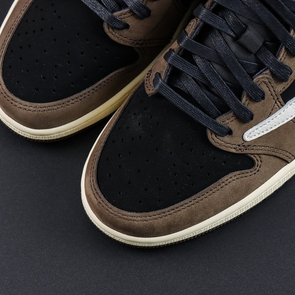 Travis Scott x Air Jordan 1 Retro Low Mocha