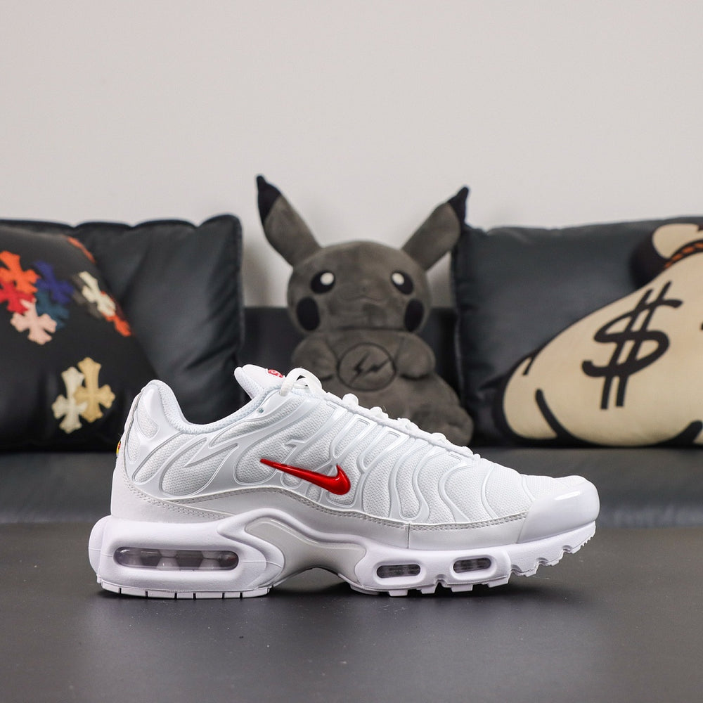 Nike Air Max TN x Supreme DA1472-100