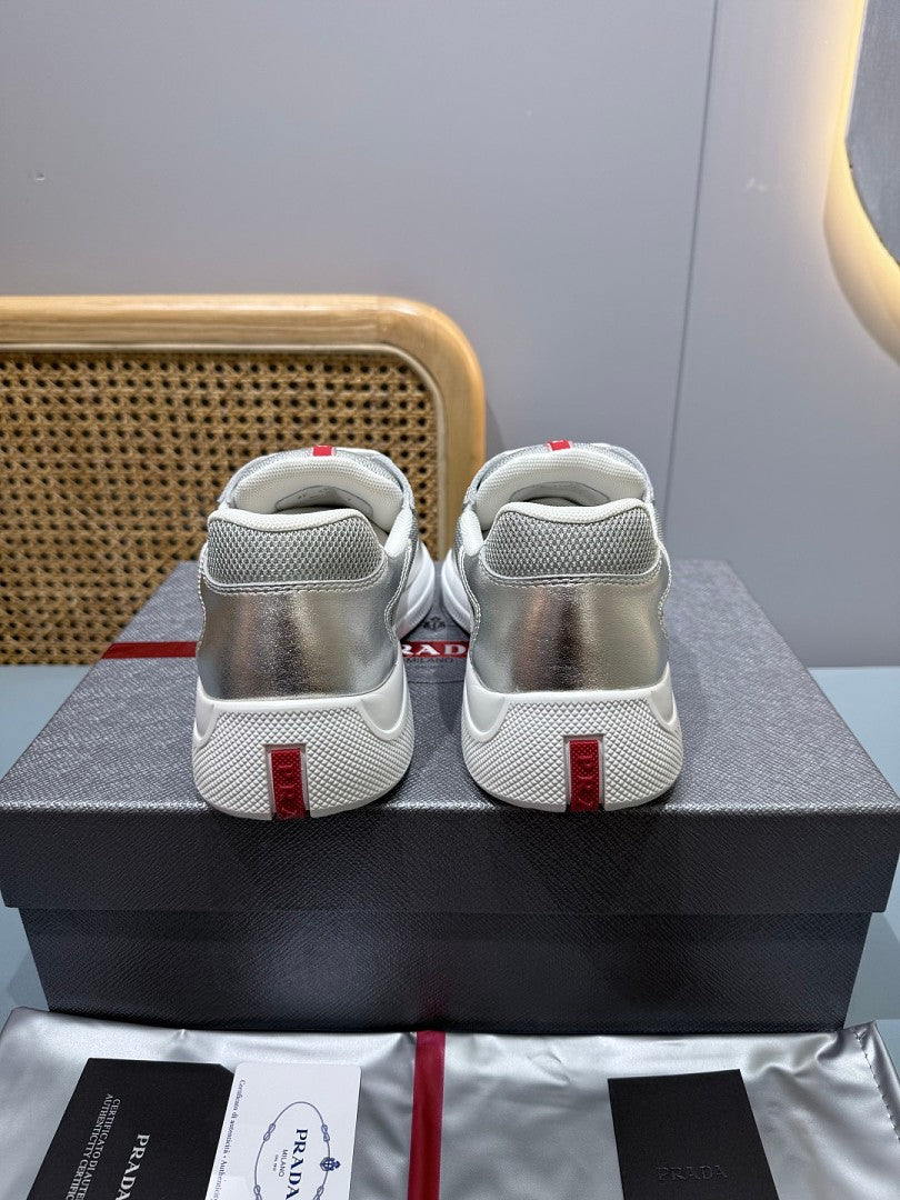 Sneakers America's Cup