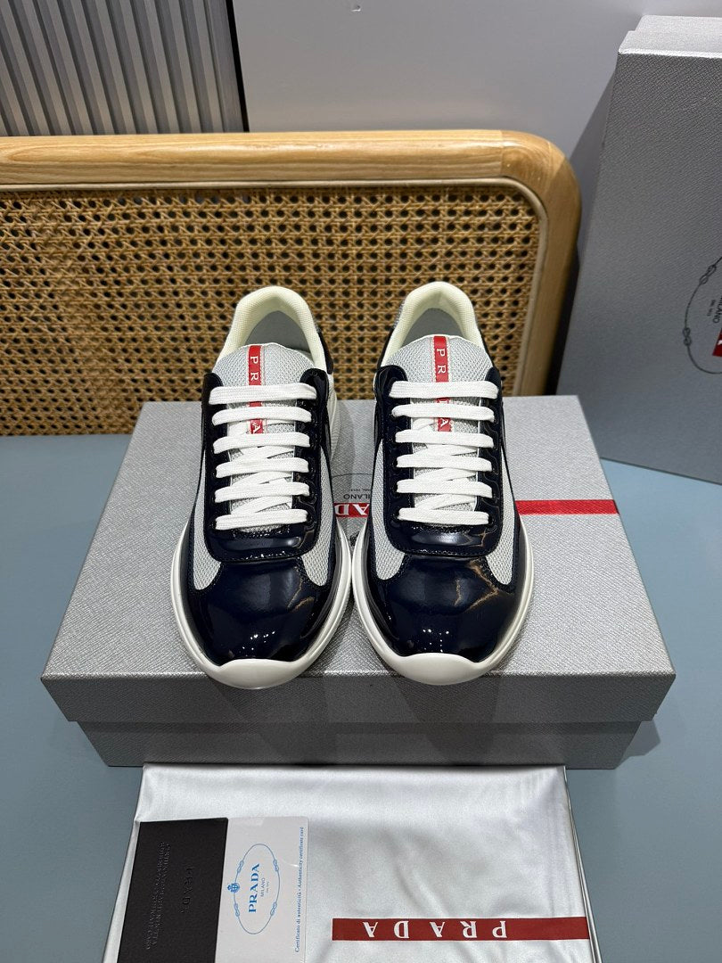Sneakers America's Cup