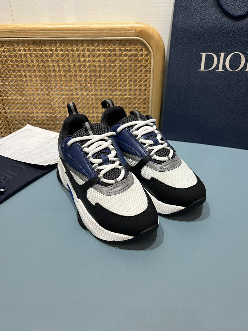 Sneakers B22