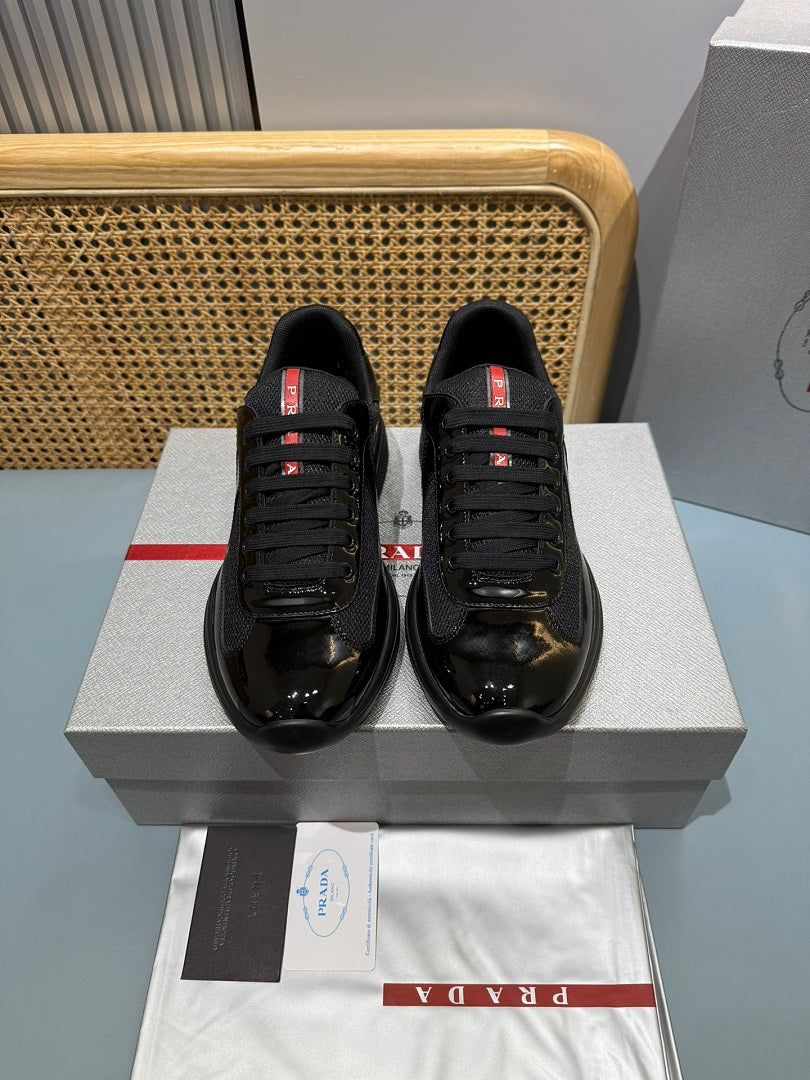 Sneakers America's Cup
