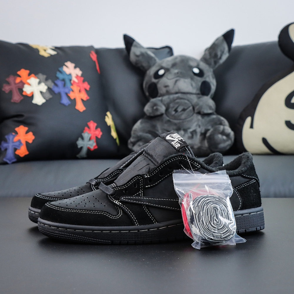 Travis Scott x Air Jordan 1 Retro Low OG SP Black Phantom
