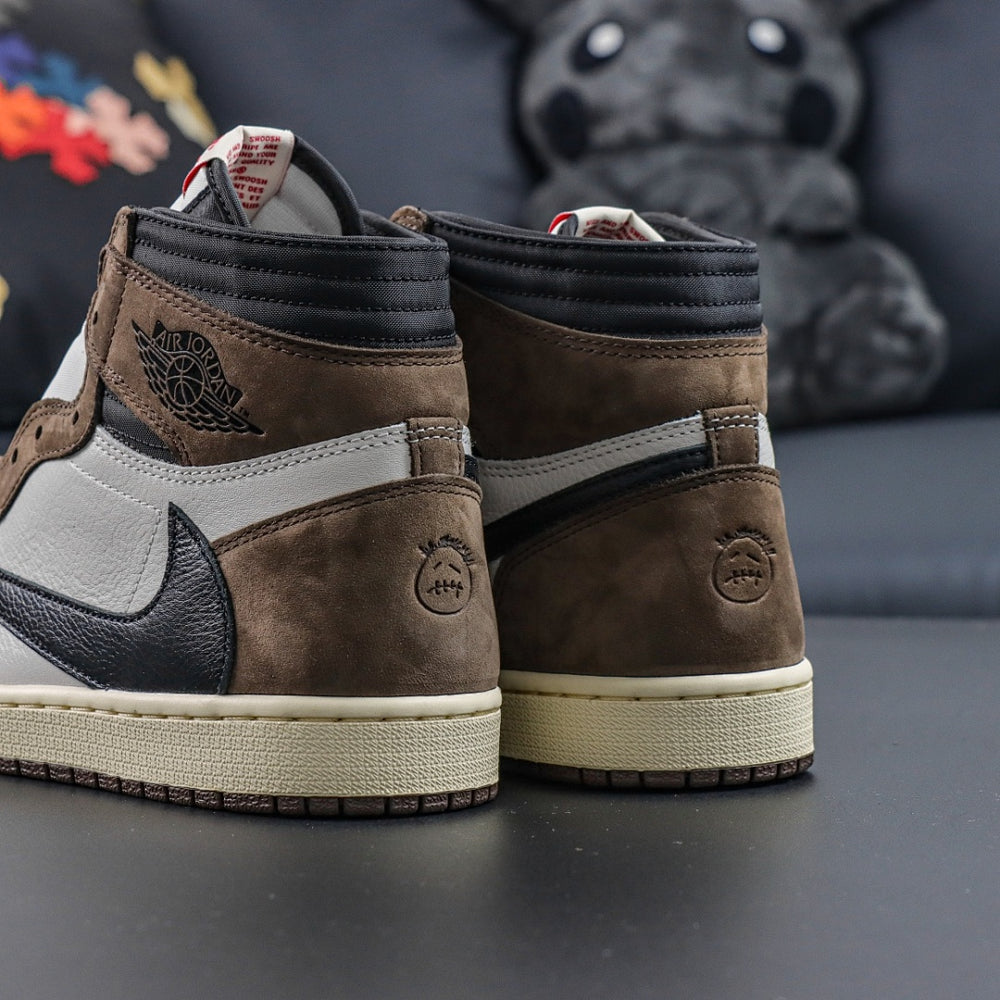 Travis Scott x Air Jordan 1 Retro High "Cactus Jack"