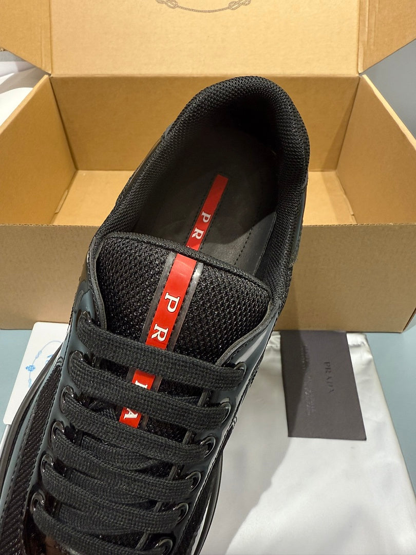 Sneakers America's Cup