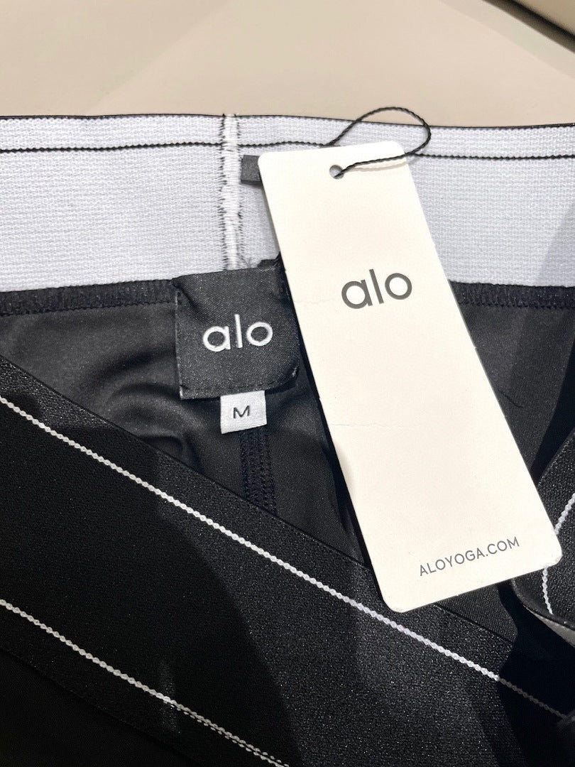 Ensemble Yoga Alo