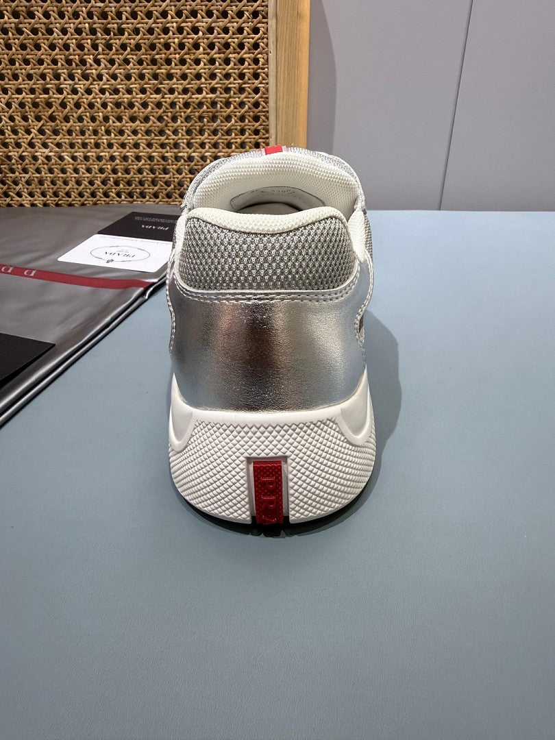 Sneakers America's Cup