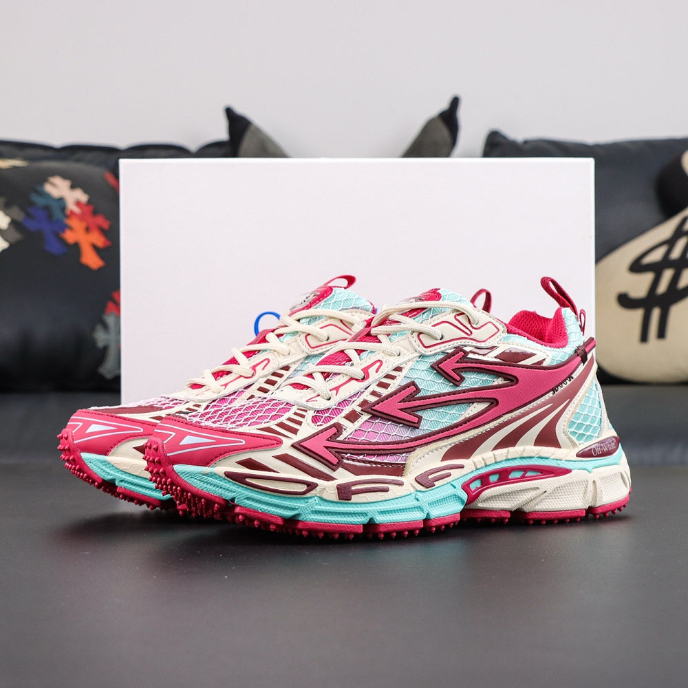 Sneaker Off W. Be Right Back