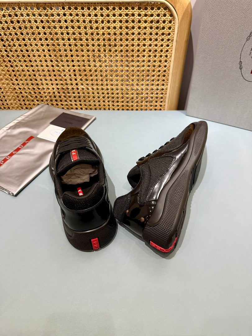 Sneakers America's Cup