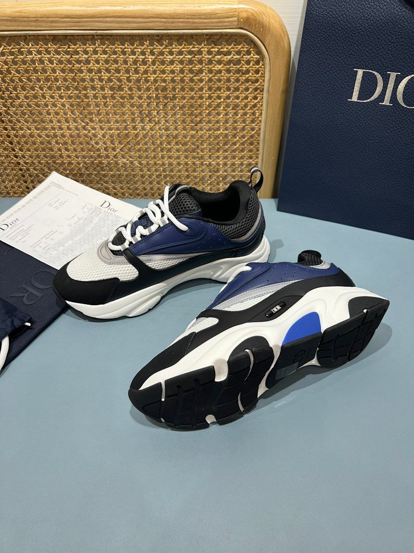 Sneakers B22