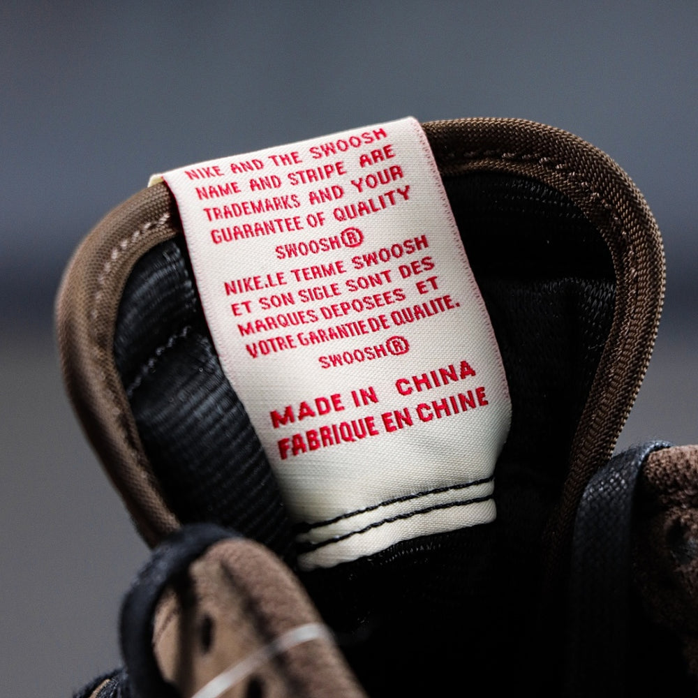 Travis Scott x Air Jordan 1 Retro Low Mocha