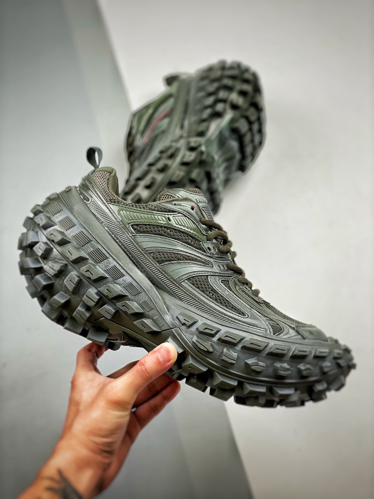 Sneakers Defender 'Vert Kaki'