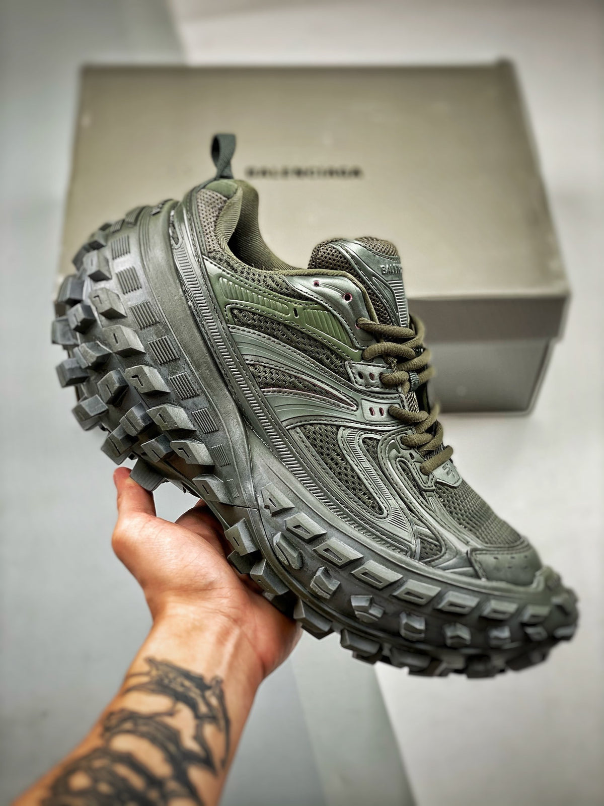 Sneakers Defender 'Vert Kaki'