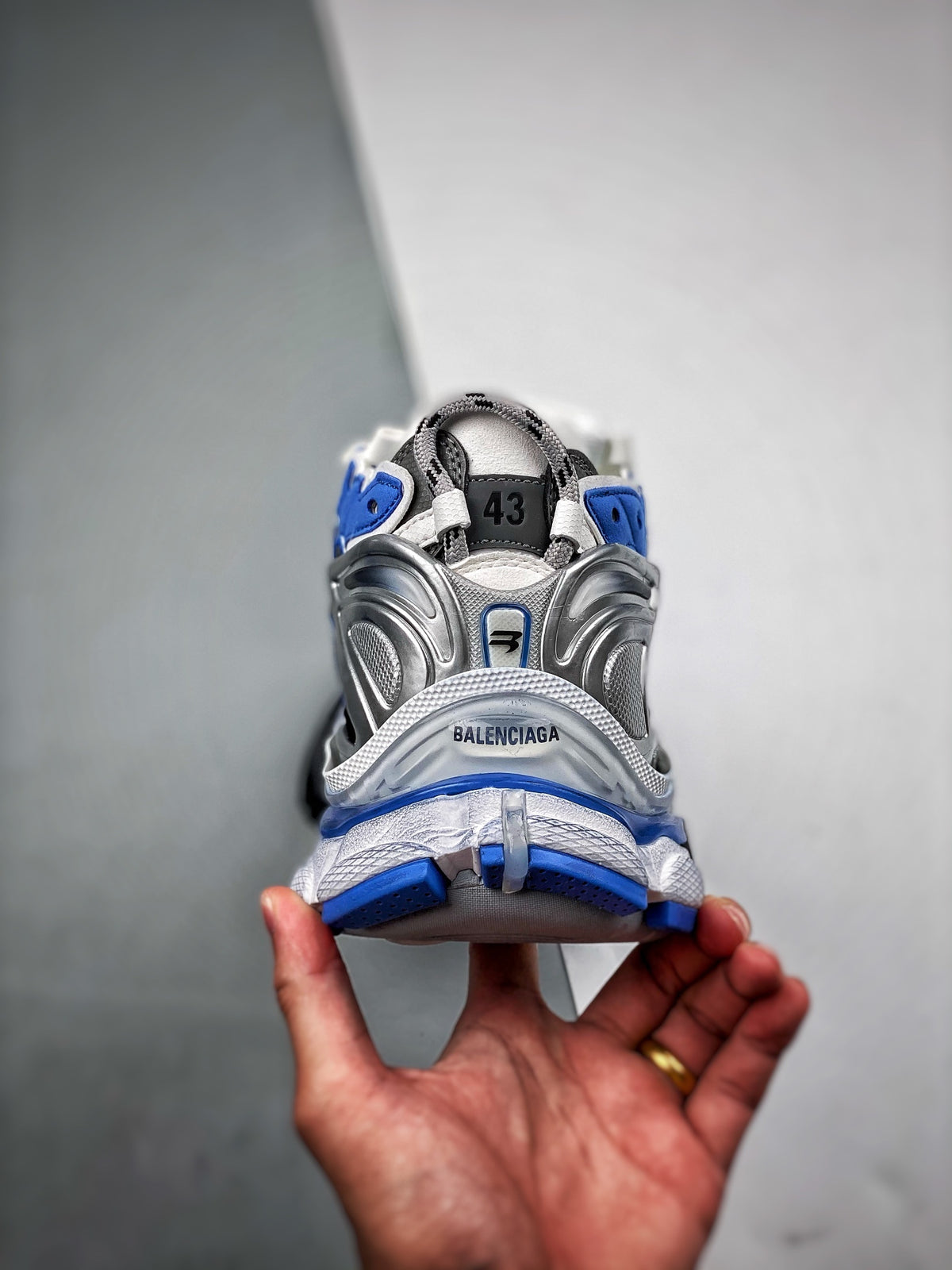 Sneakers Runner 7.5 'Blanc Bleu Royal'