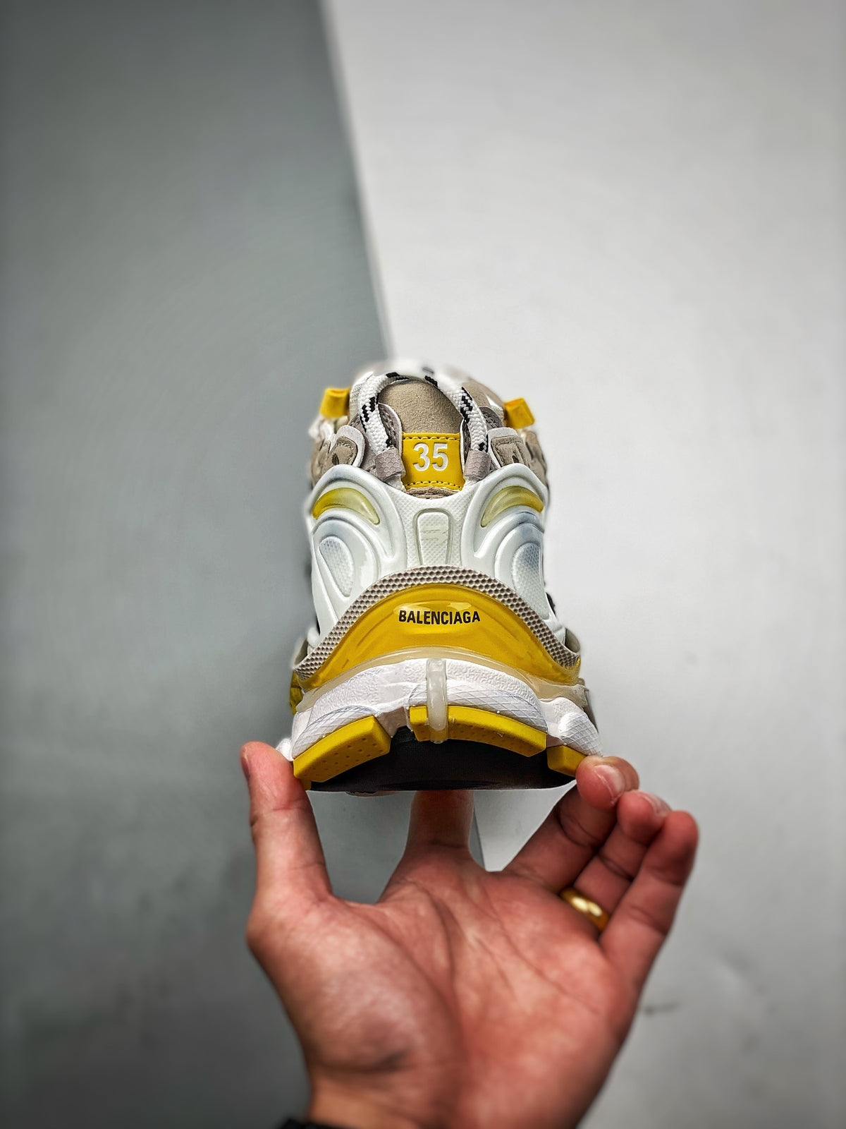 Sneakers Runner 7.5 'Argent Jaune'