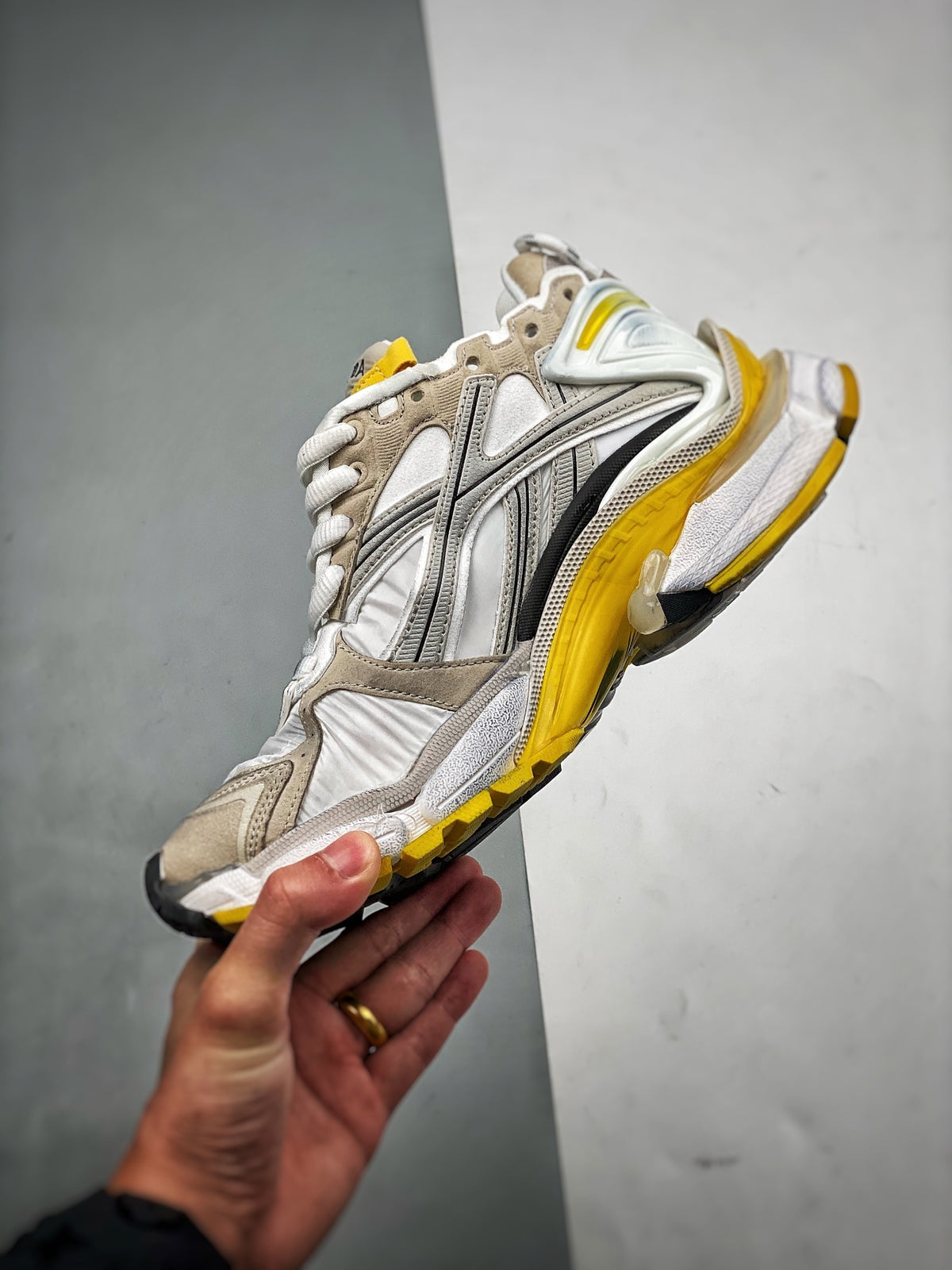 Sneakers Runner 7.5 'Argent Jaune'