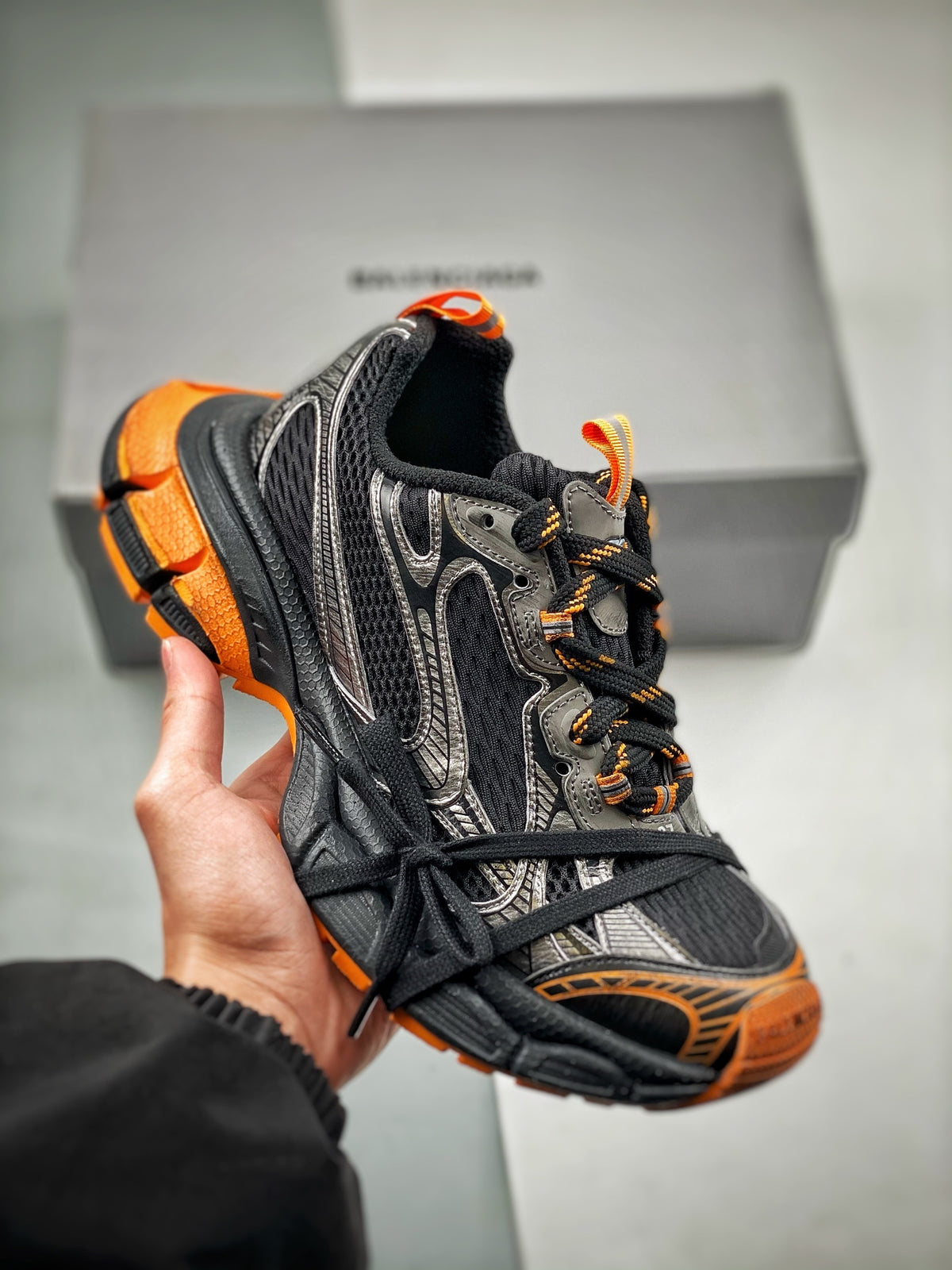 Sneakers 3XL 'Noir Orange'